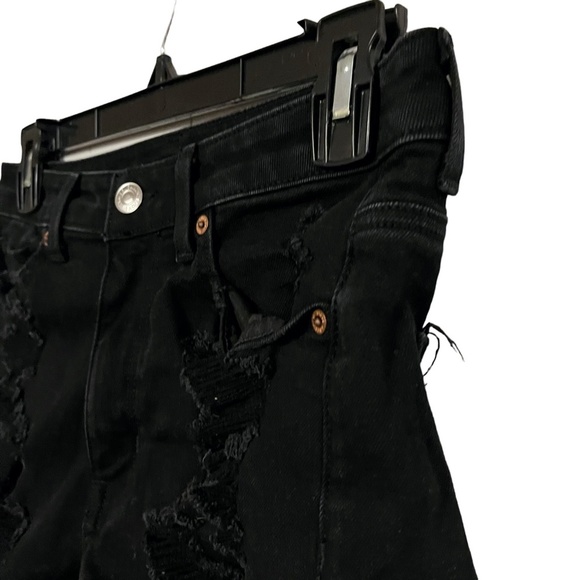 AMERICAN EAGLE MOM SHORTS Solid Black Zip Fly High Rise Roll Cuff Jeans Denim 4 - Picture 9 of 16